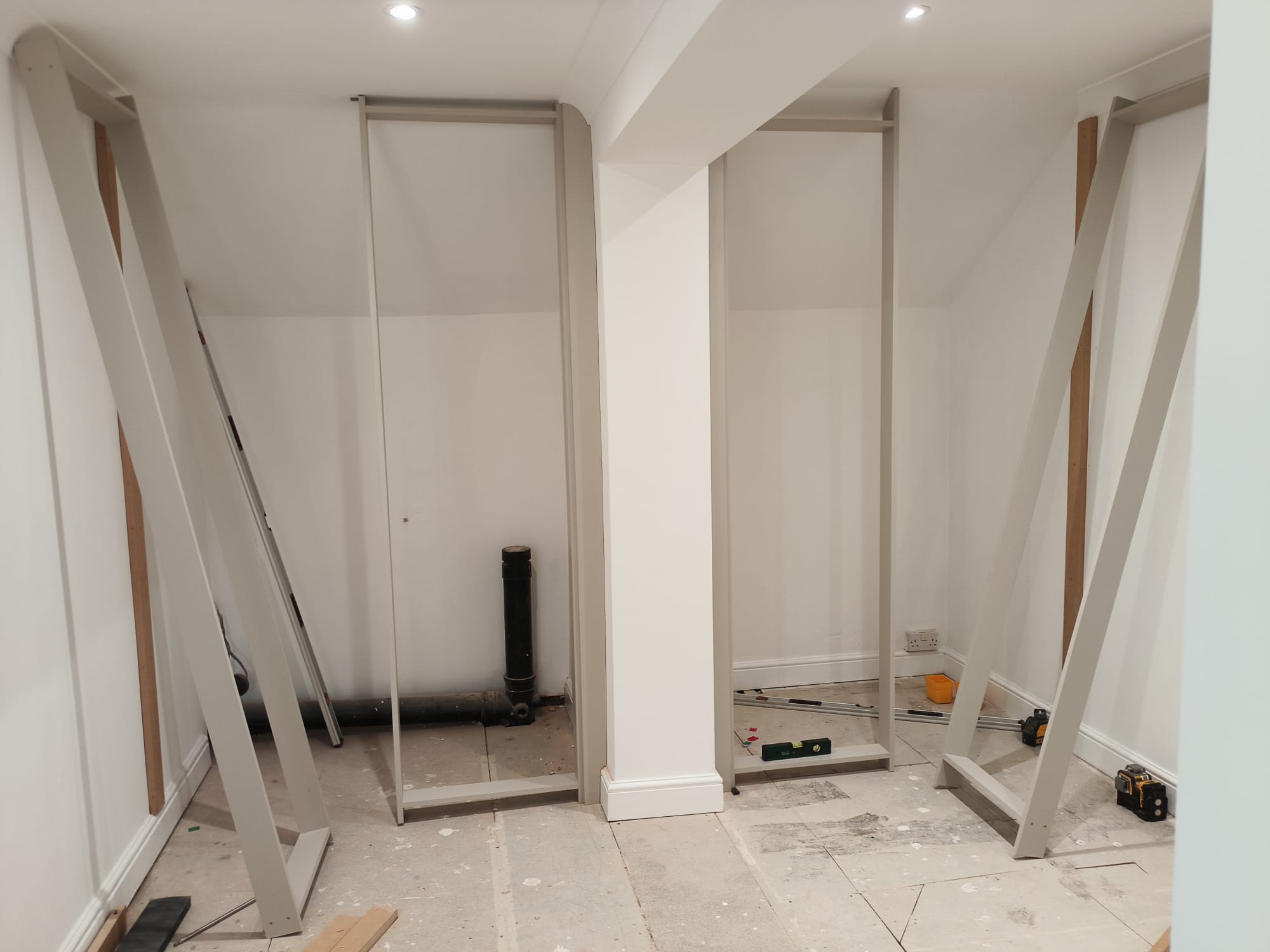 Bespoke Fitted Wardrobes in Leeds during image 4